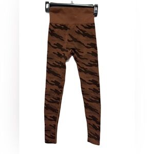 PrettyLittleThing Women’s Brown Camouflage Camo Leggings
